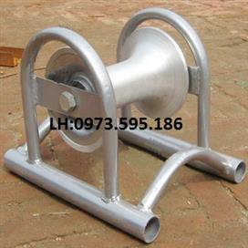 Con lăn kéo cáp mặt đất nhôm