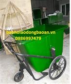 Xe gom đẩy rác bằng Composite