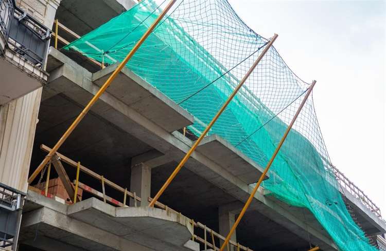 Lưới chống vật rơi công trình